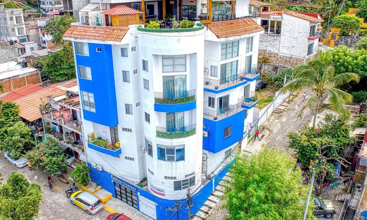 Alta Vista Condo | Romantic Zone. modern, comfortable 2 bedroom view condo with breakfast included.