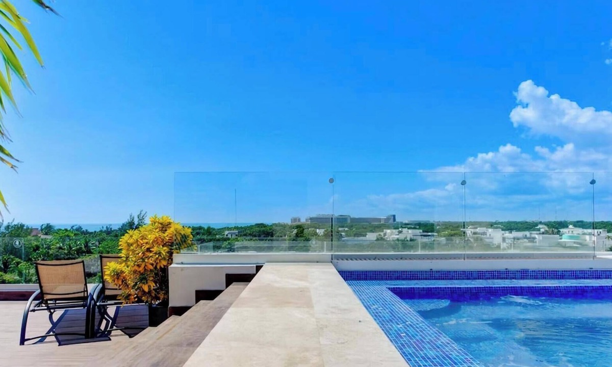 Villa Juarez Apartment | Rooftop relaxation | Pool | Ocean & Jungle Views