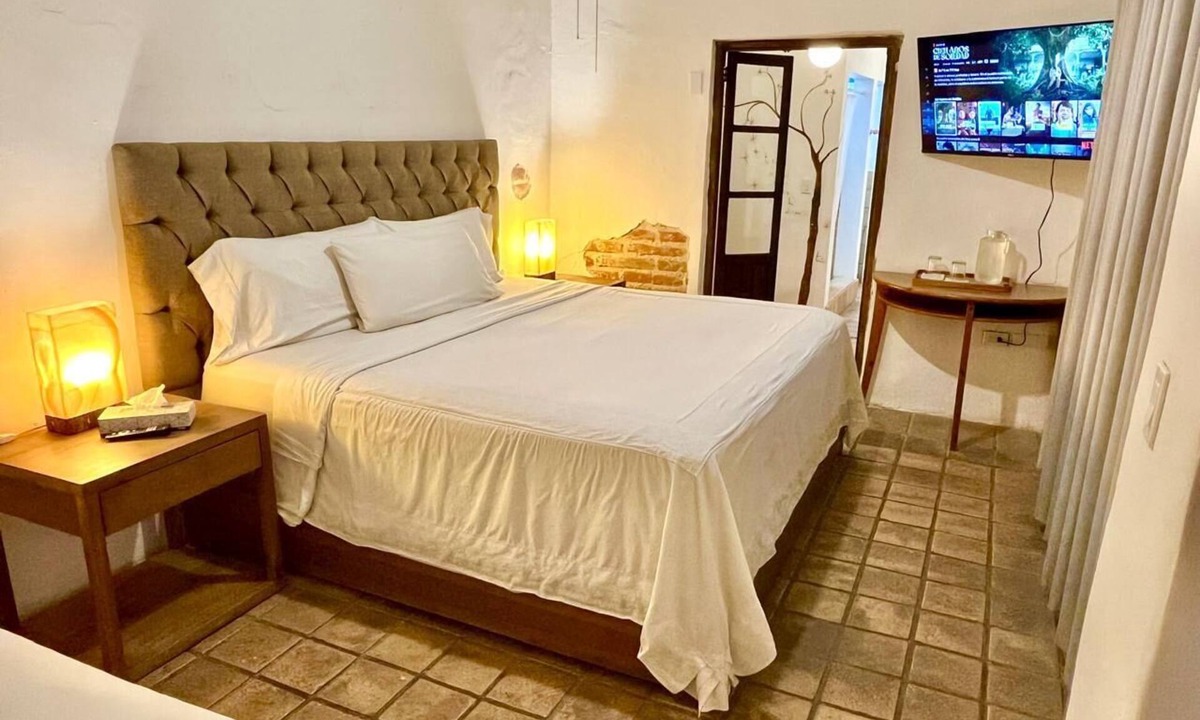 Esterito Apartment | Room #1 two blocks from the Malecon