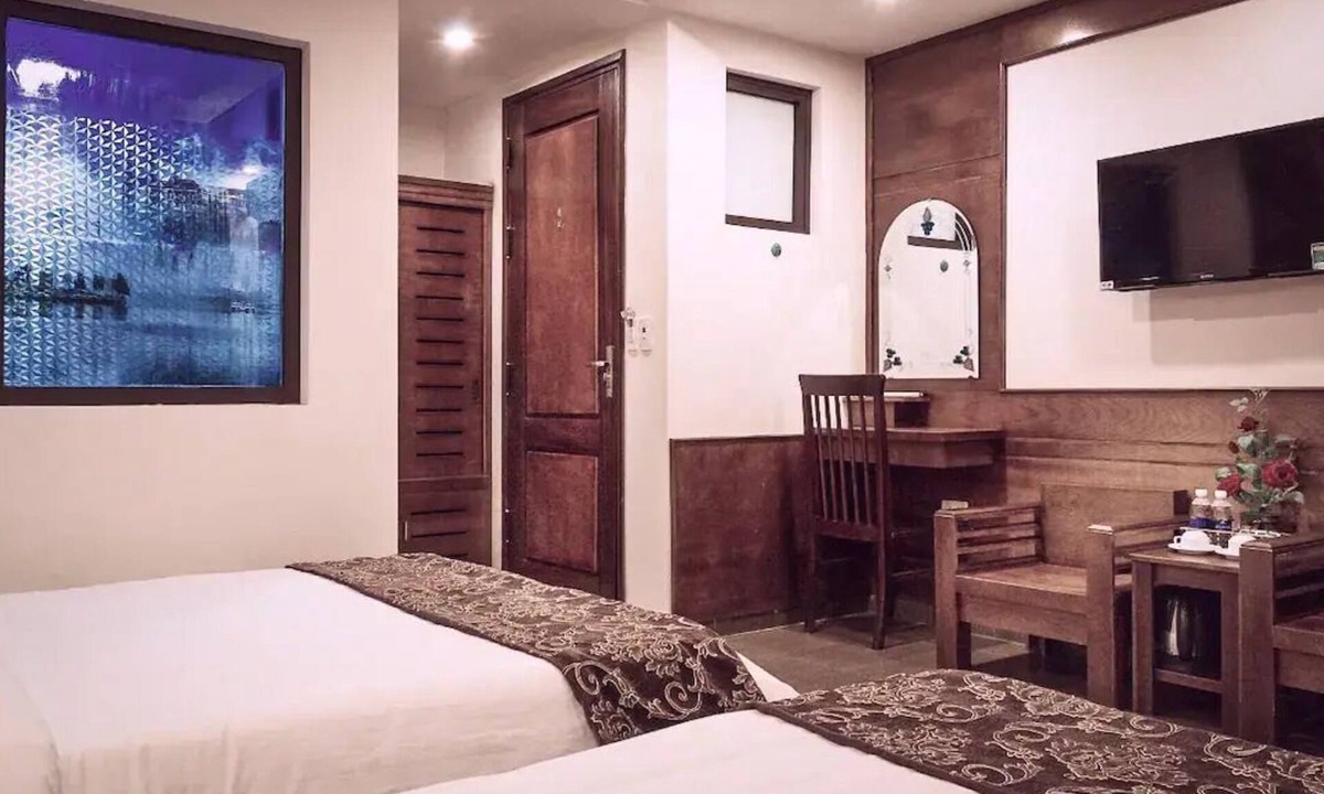 Sa Pa Apartment | Room 3: Lavender - Greenland Sa Pa Hotel by DLMHnn