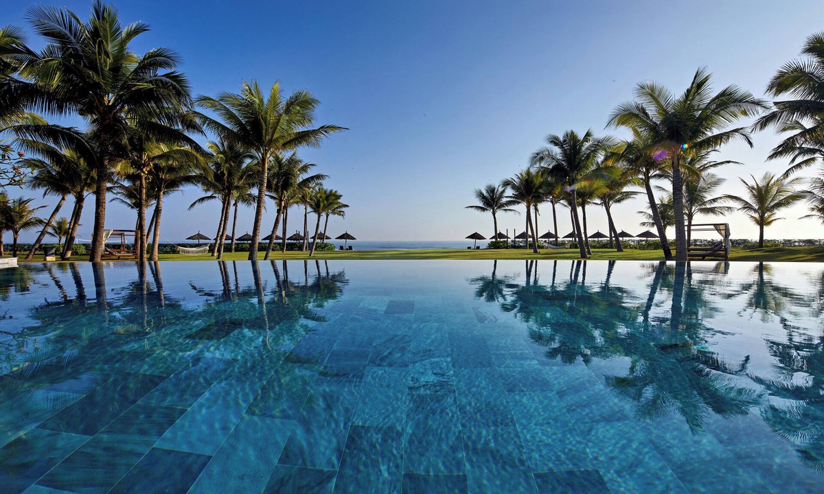 Cam Ha Hotel | Royal Beachfront Villas & Spa Danang