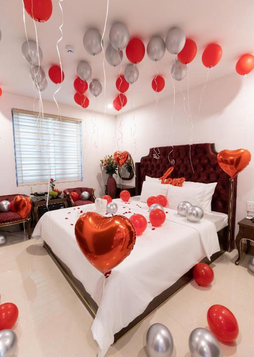 Hanoi Hotel | Royal Hotel Sài Đồng - Long Biên