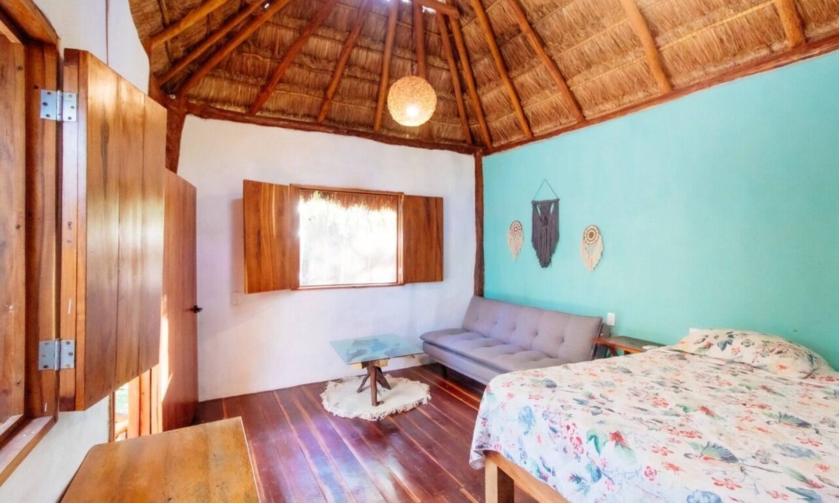 Francisco Uh May Cabin | Selvaluna Eco-chic cabin