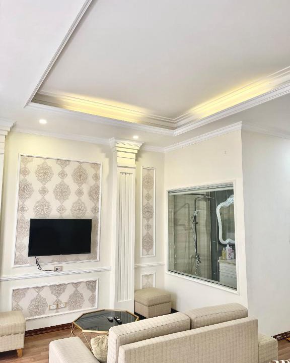 Ba Dinh Apartment | Shelton Home - Large Room, Convenient Place