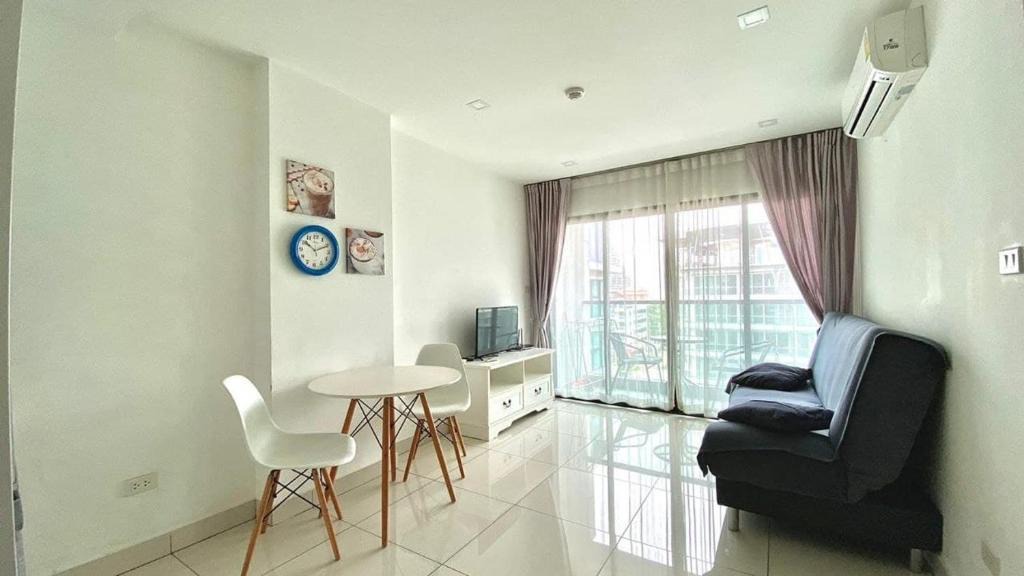 Pratumnak Hill Apartment | Siam Oriental Plaza
