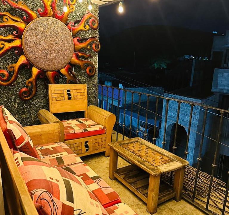 Bernal Apartment | Sol de Peña Apartment with balcony and downtown view