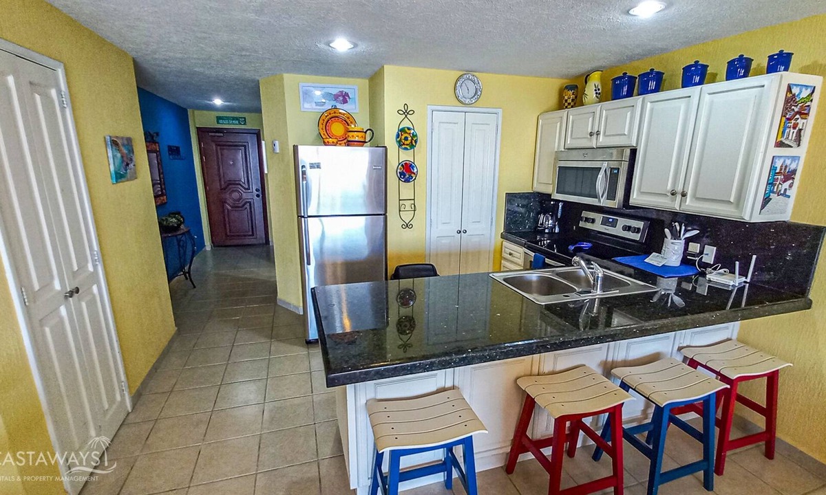 Sandy Beach Condo | Sonoran Spa N603 - 1 BR Next to the Pool, High Speed Wi-Fi - Beachfront Upper Floor Luxury Condo