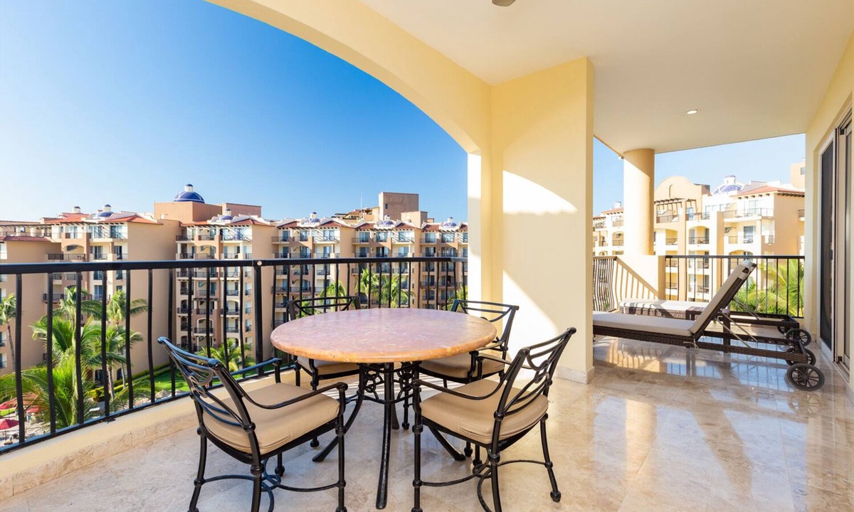 Flamingos Condo | Spacious 2BR Family Villa with Pools and Beach at Flamingos