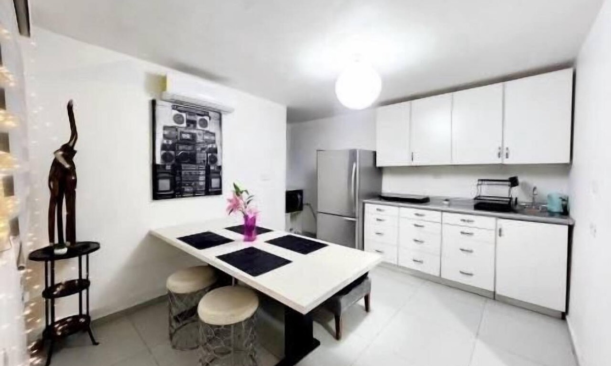 Hermosillo Apartment | Spacious first floor apartment, CAS, Centenario, C3, Cima, Oncologico.