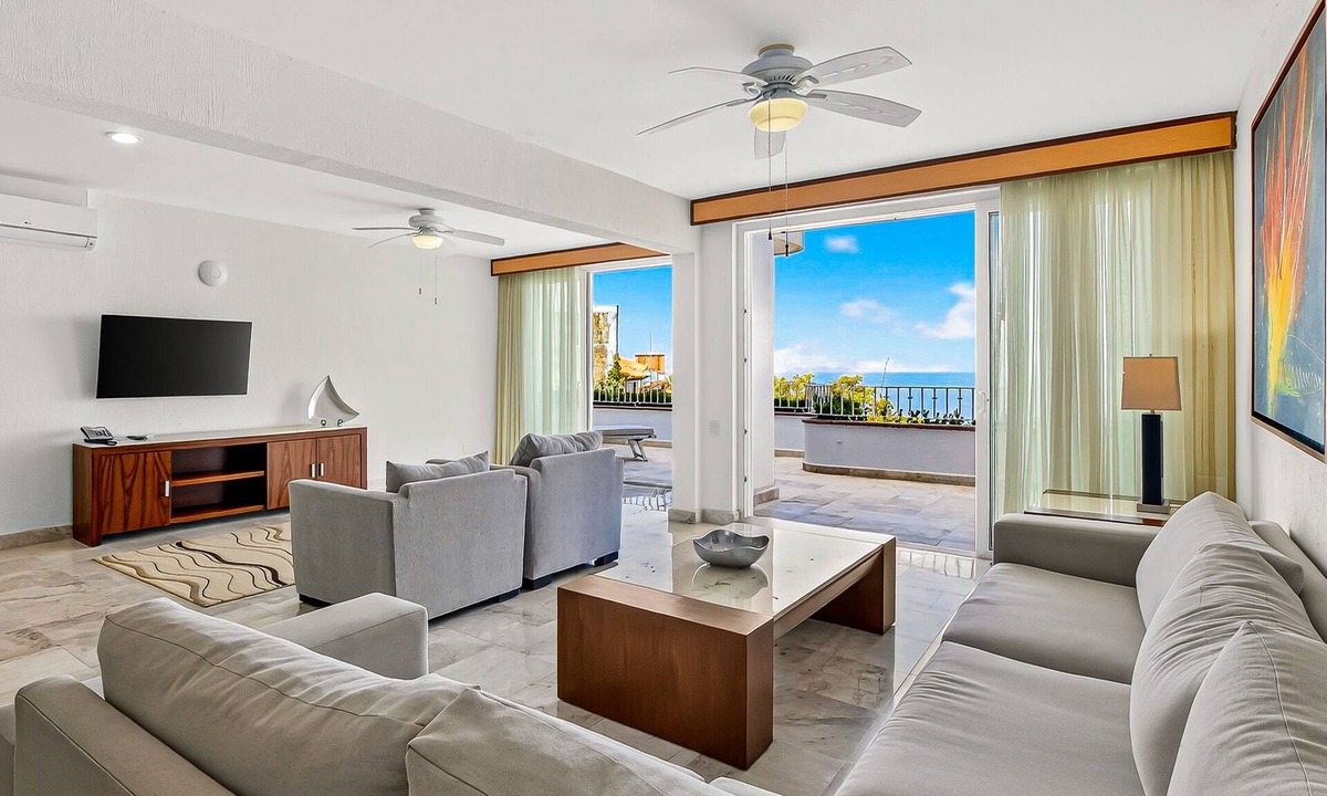 Conchas Chinas Apartment | Spacious oceanview suite with heated pool, hot tub & terraces for lounging