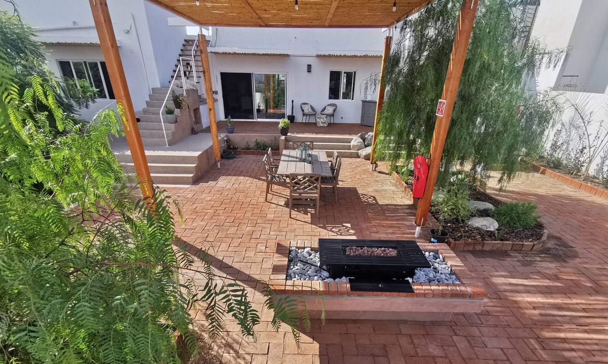 El Sauzal House | Spacious villa with beautiful courtyard