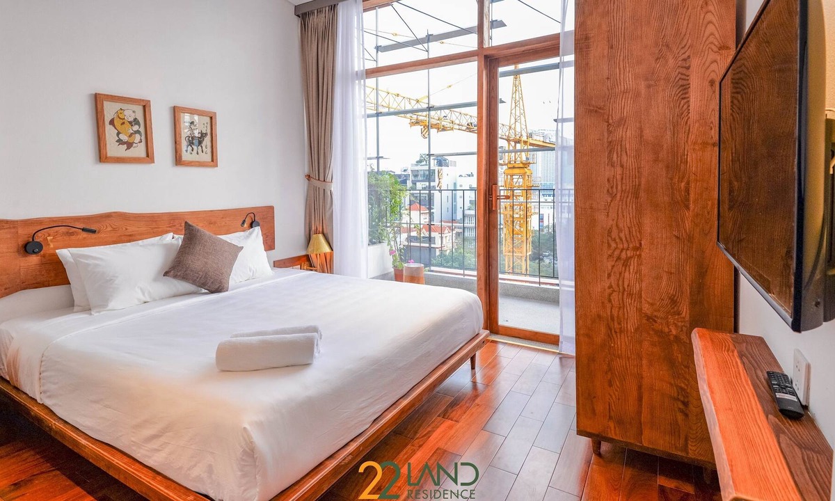 Dich Vong Apartment | Stunning Bungalow in 22Land Residence