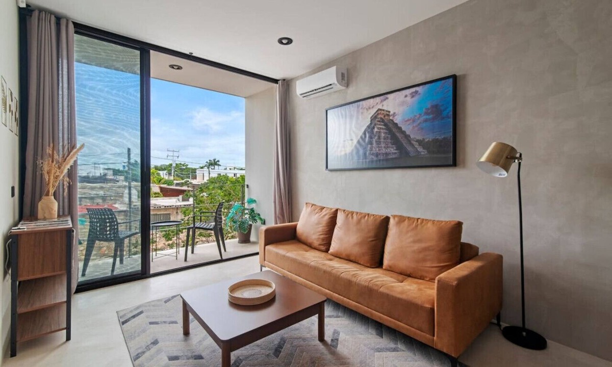 Xcumpich Condo | Stylish Apartment Near Malls & Siglo XXI by LAHOS