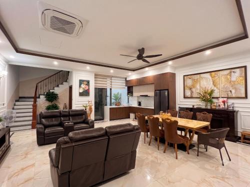Hoang Hoa Villa | Su House Villa