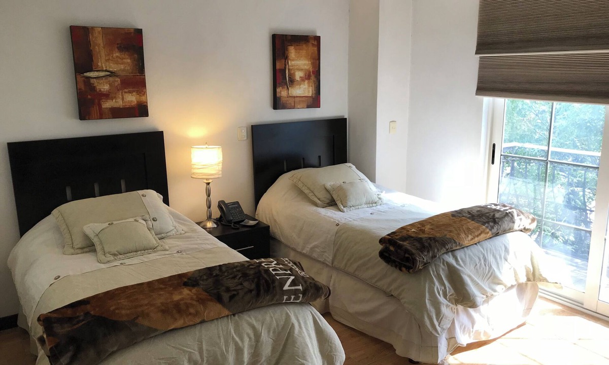 San Pedro Garza Garcia Apartment | Suite G, 2BA/2BR, apartment in San Pedro Garza García, Centrito Valle