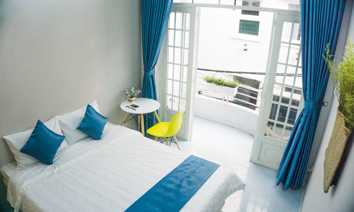 Phuong 8 House | Sunny House