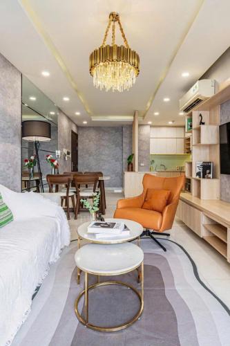 District 7 Apartment | Sunrise City Apartment Comfortable With Nice View
