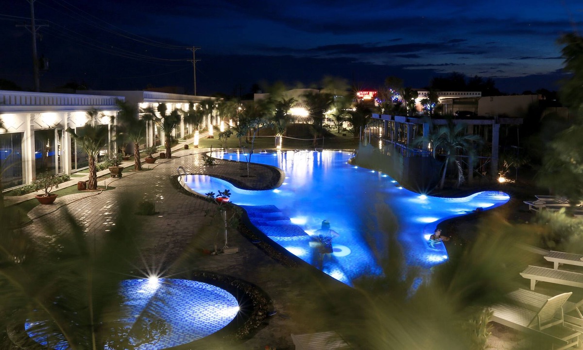 Mui Ne Hotel | Suoi TIen Hills Hotel