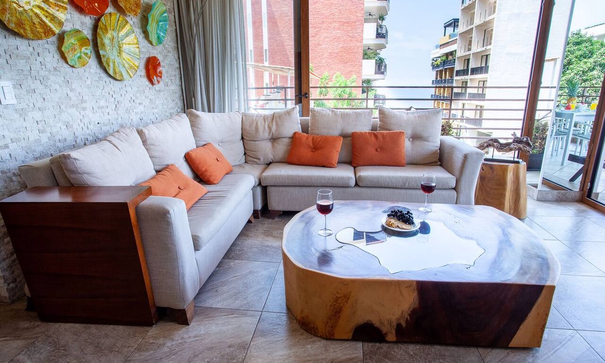 Romantic Zone Condo | Sweeping Banderas Bay Views, Rooftop Pool & Bar - Residences by Pinnacle Unit 20