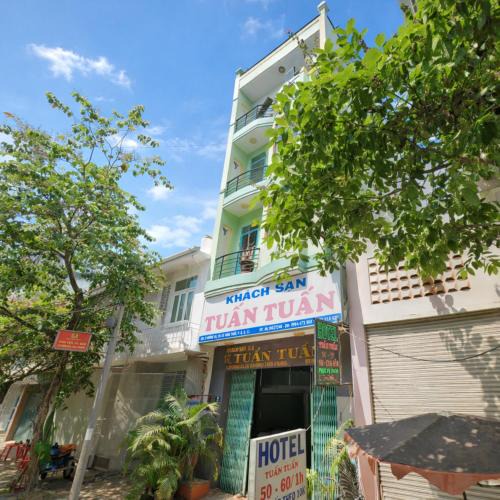 District 11 Hotel | Tân Tuấn Tuấn Hotel