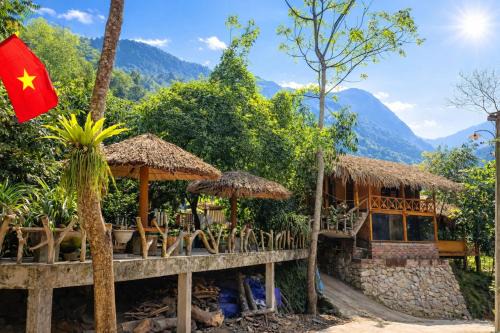 Nam Cang House | Tả Mẩy Homestay