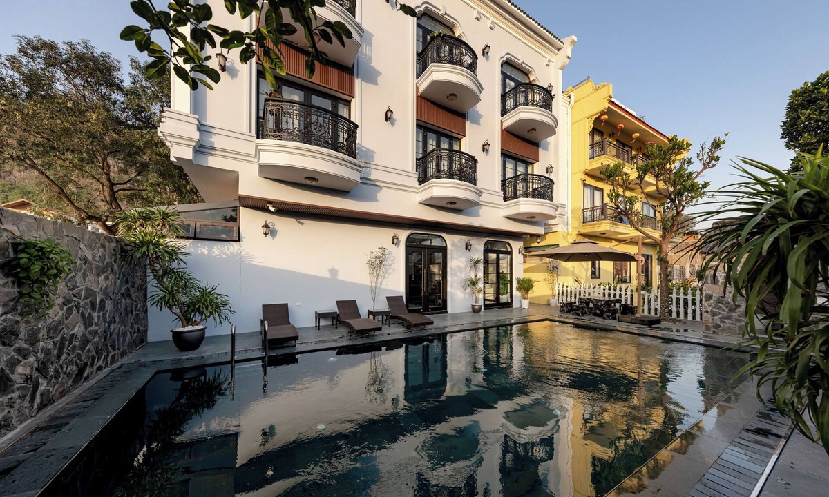 Hoa Lu Hotel | Tam Coc Lighthouse Hotel