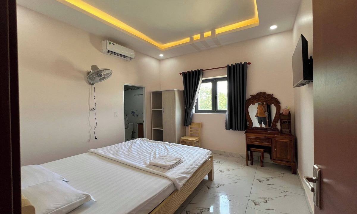 Bau Bang Hotel | Thanh Hang Hotel