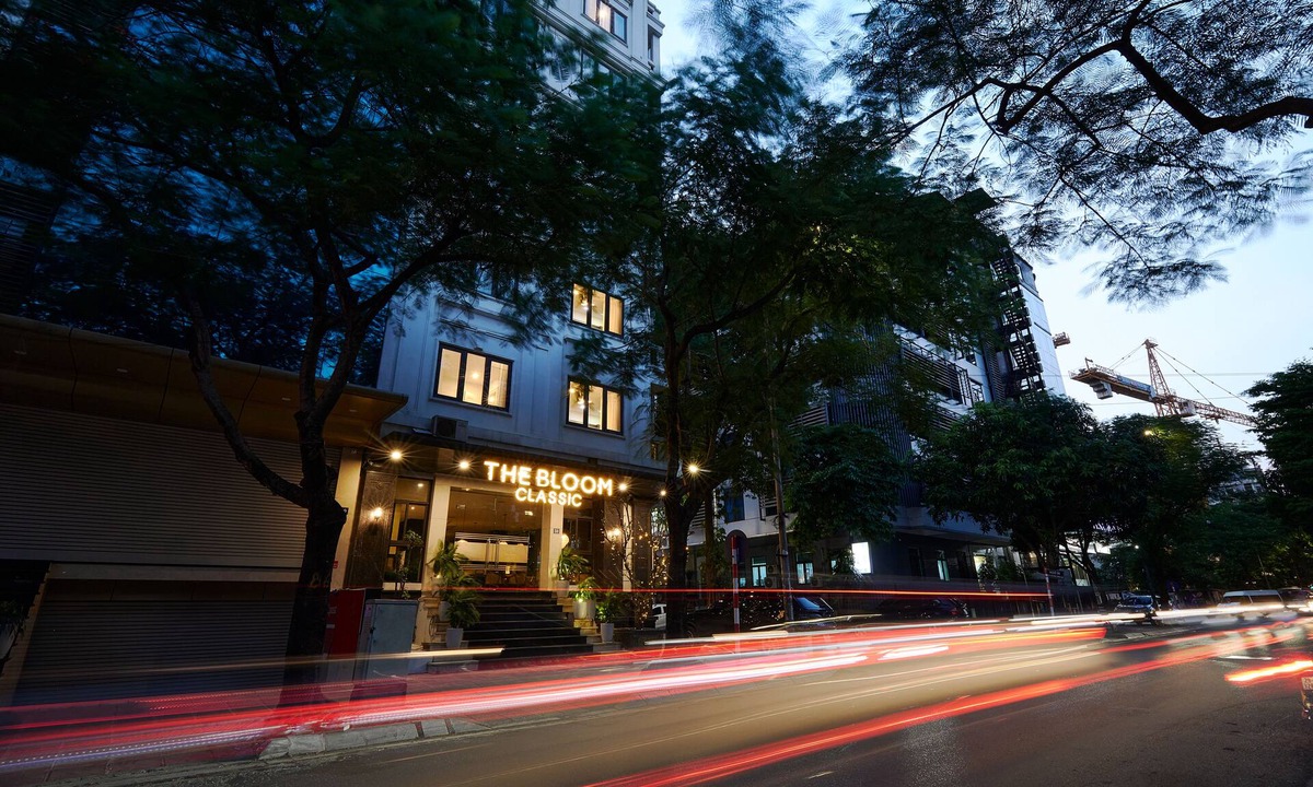 Dich Vong Hotel | The Bloom Classic - Hotel and Bistro