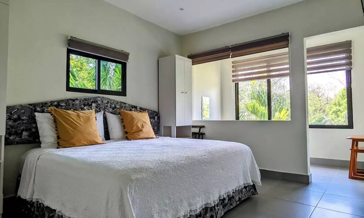 Valladolid Cabin | The Blue Eco Lodge- king room 2