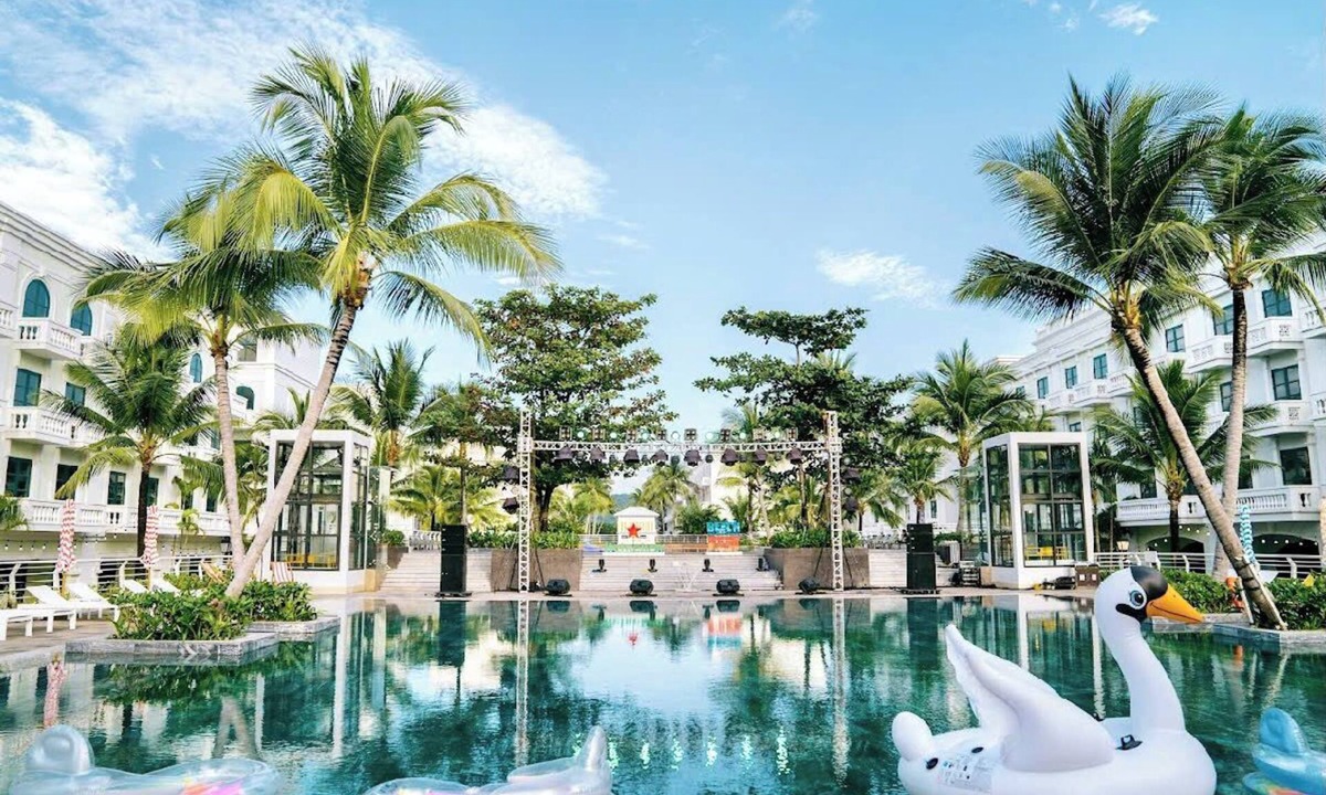 Duong To Hotel | The Costis Homestay & Hotel