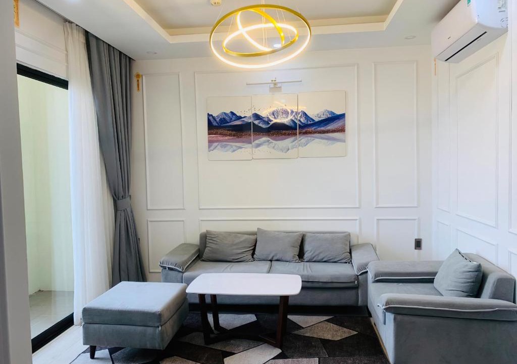 Hue Apartment | The manor Crown - Aurora House