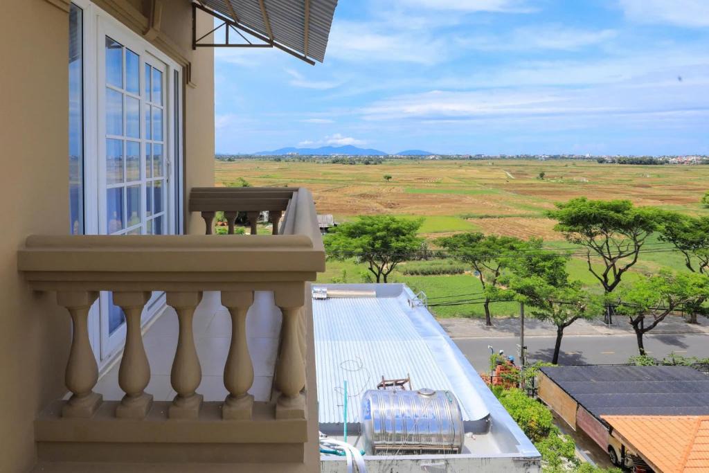 Hoi An City Centre Hotel | The Montana Premium Riverview