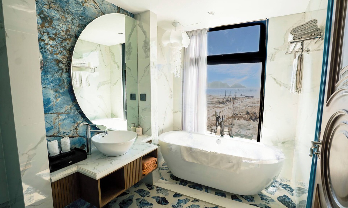 Cat Hai Hotel | The Moon Boutique Hotel Cat Ba