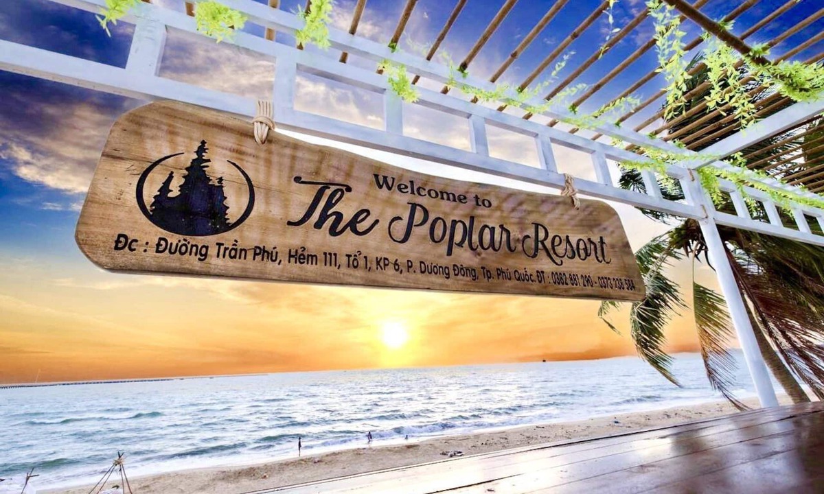 Khu 6 Hotel | The Poplar Resort