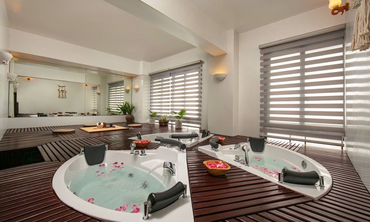 Ngo Quyen Hotel | The Tray Hotel Hai Phong