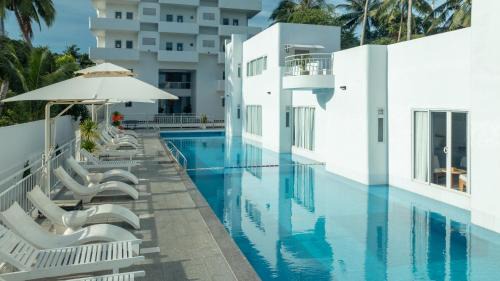 Ba Keo Hotel | The Up Hotel Phu Quoc Island - The Poolside Escape