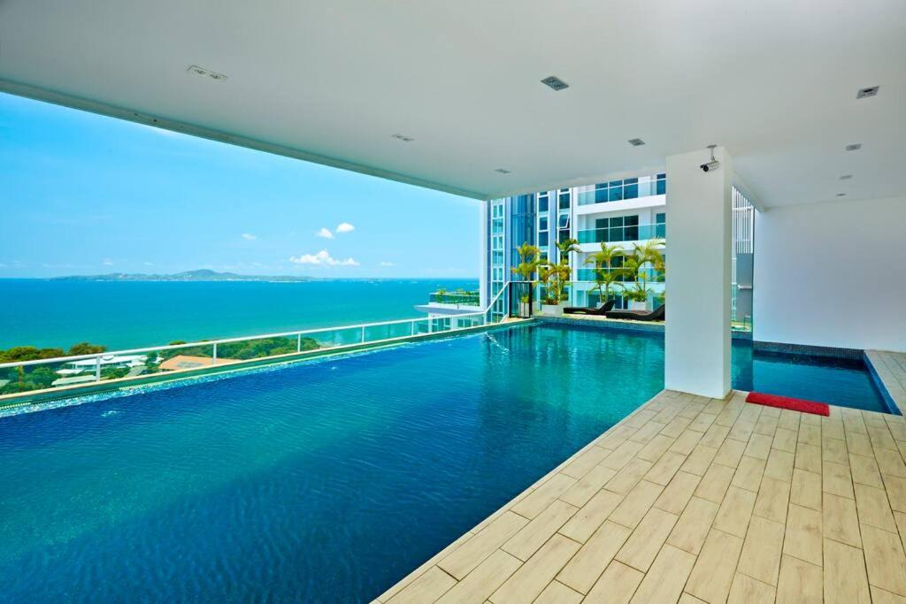 Pratumnak Hill Apartment | The View Residence by Tech