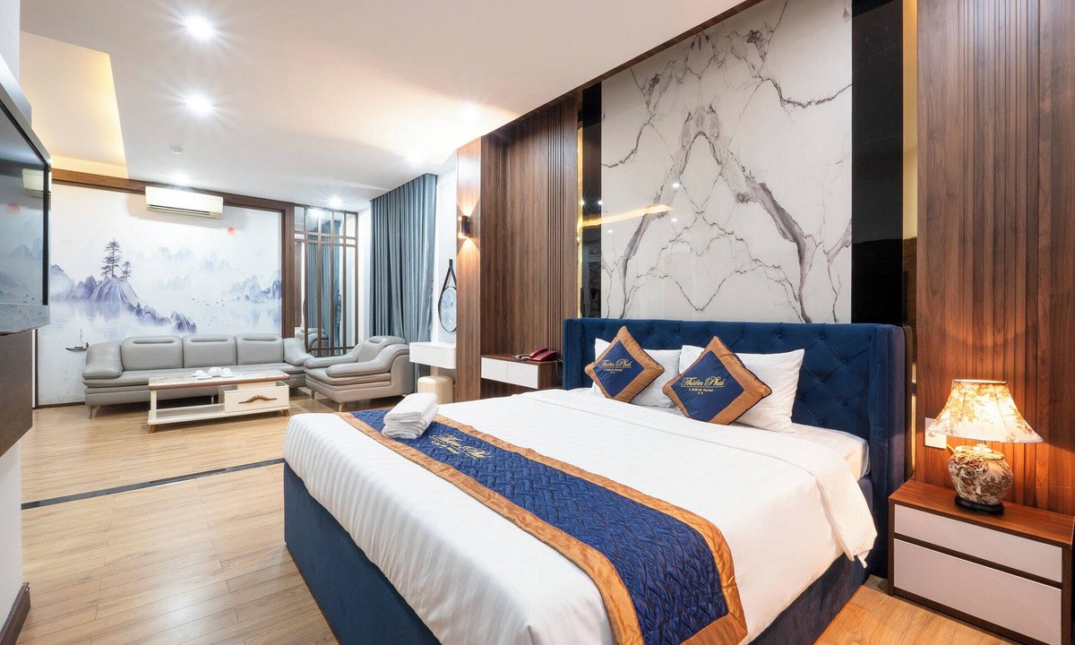 Tan Phu District Hotel | THIÊN PHÚ LOGIA HOTEL