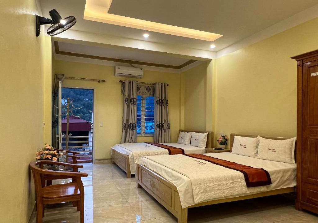 Yen Minh House | Thien Son Guesthouse