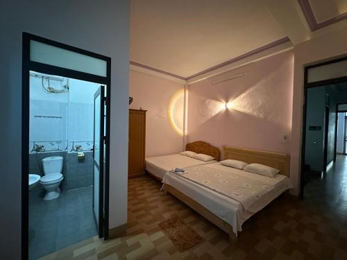Tan Uyen Hotel | Tiến Minh Hotel cầu Pắc Ta