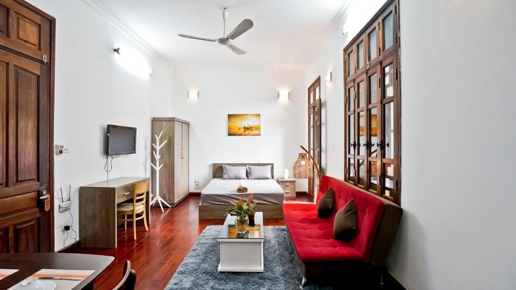 Truc Bach Apartment | Tranquil apartment near Truc Bach lake Central Hanoi