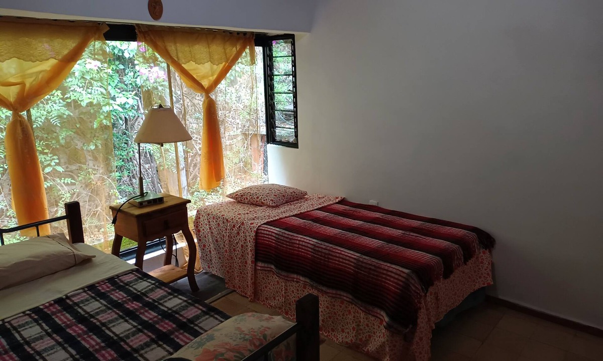 Tres de Mayo House | Tremendous 5-bedroom house in Tres de Mayo with fitness room