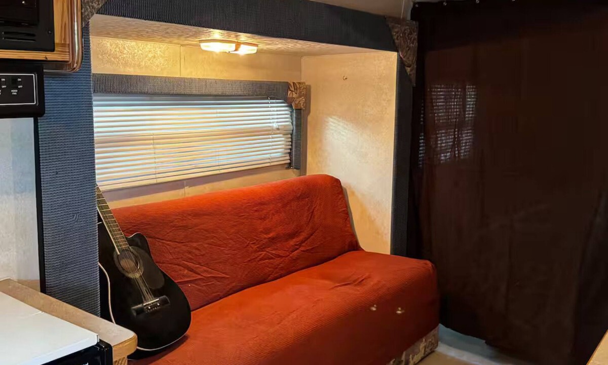 San Juanico House | Tremendous Camper/RV in San Juanico, Mexico