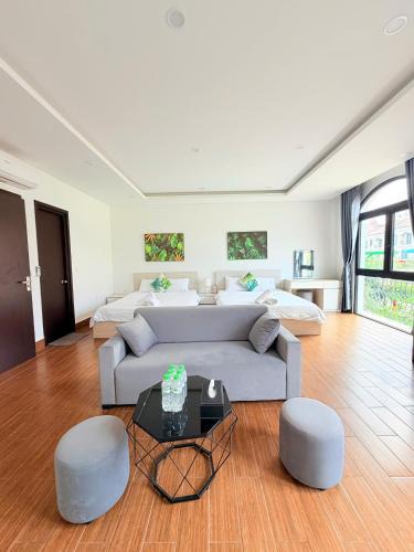 Ganh Dau Hotel | Tropical Bay Villas and Homestay