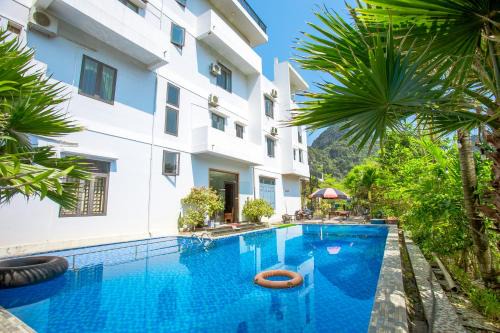 Phong Nha Bed & Breakfast | Trung Duc Phong Nha Hostel