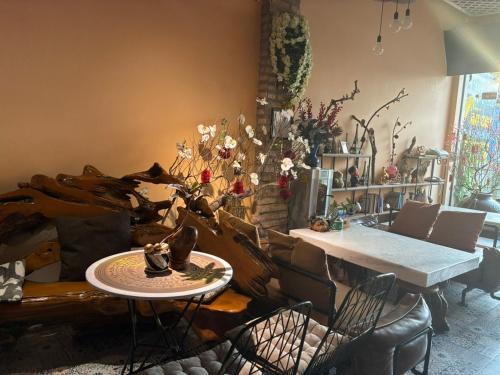 Duong Dong Apartment | Trung Thanh Apartment