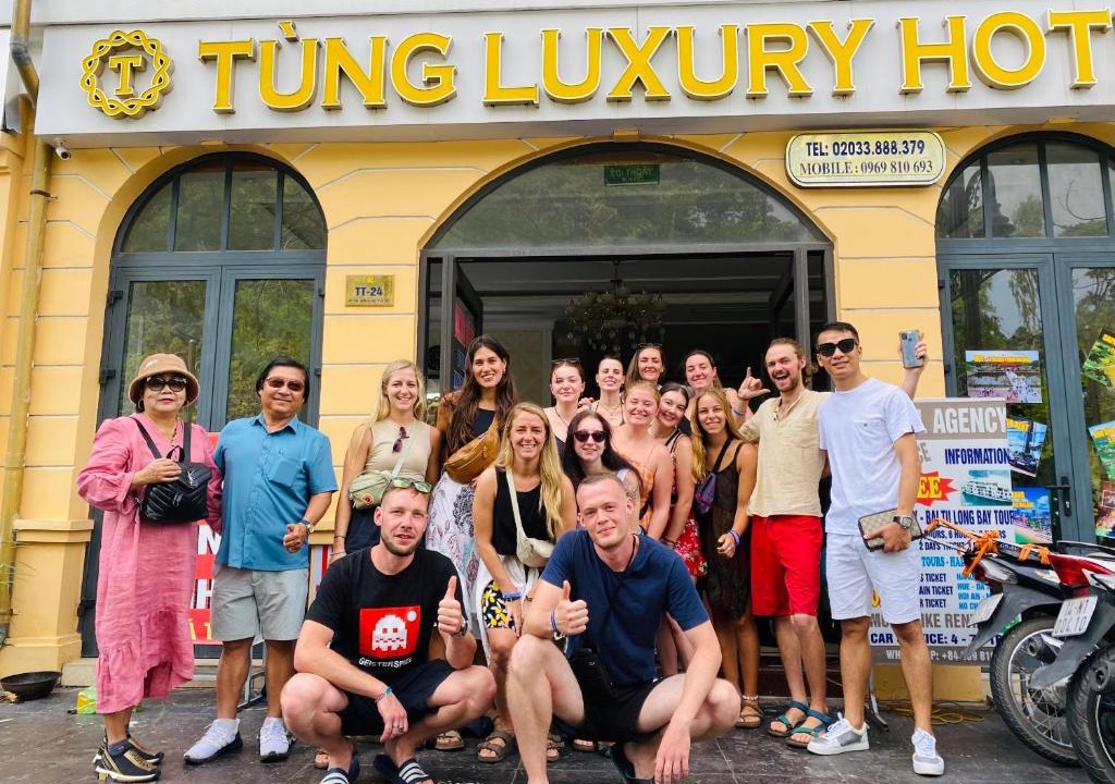 Bai Chay Hotel | Tung Luxury Hotel Ha Long