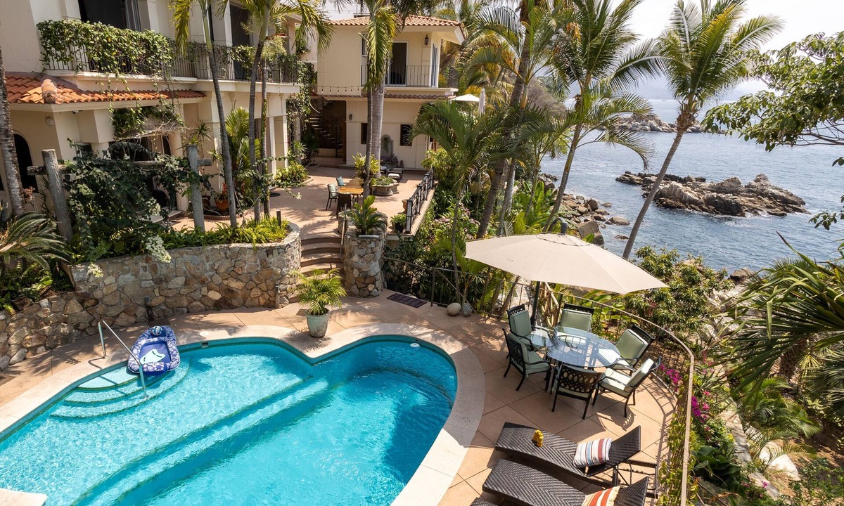 Boca de Tomatlan Villa | Unparalleled Luxury and Breathtaking Ocean Views