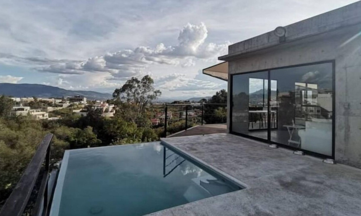 La Chigulera House | URBAN ESCAPE