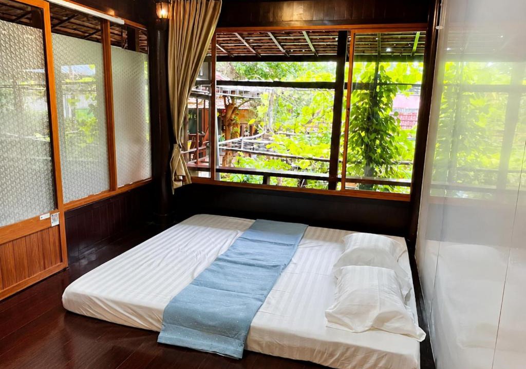 Huong Thuy Cabin | Vũ Di Homestay